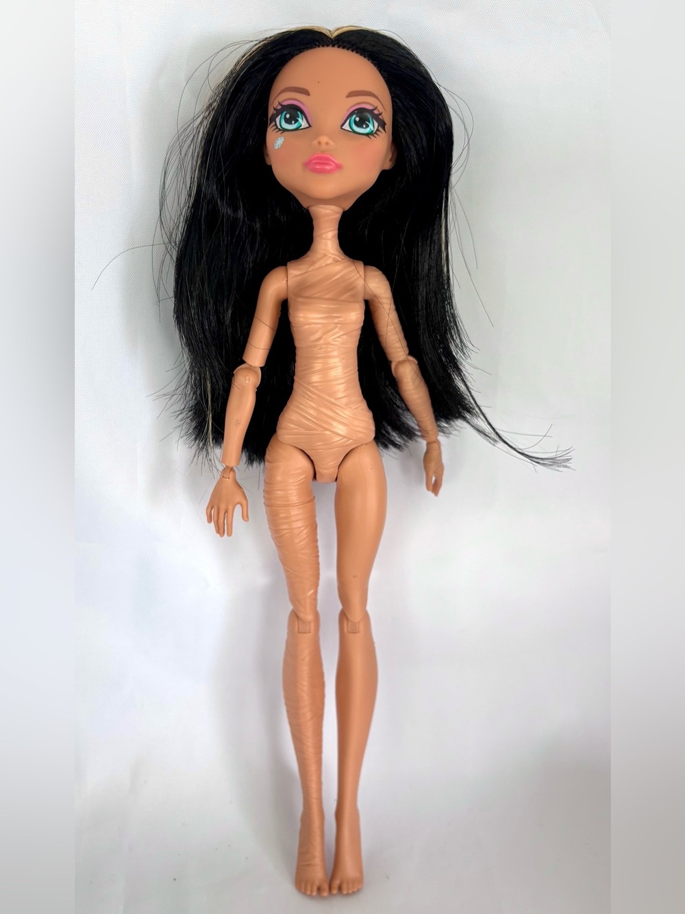 Mattel Monster High Cleo de Nile Doll 2015.